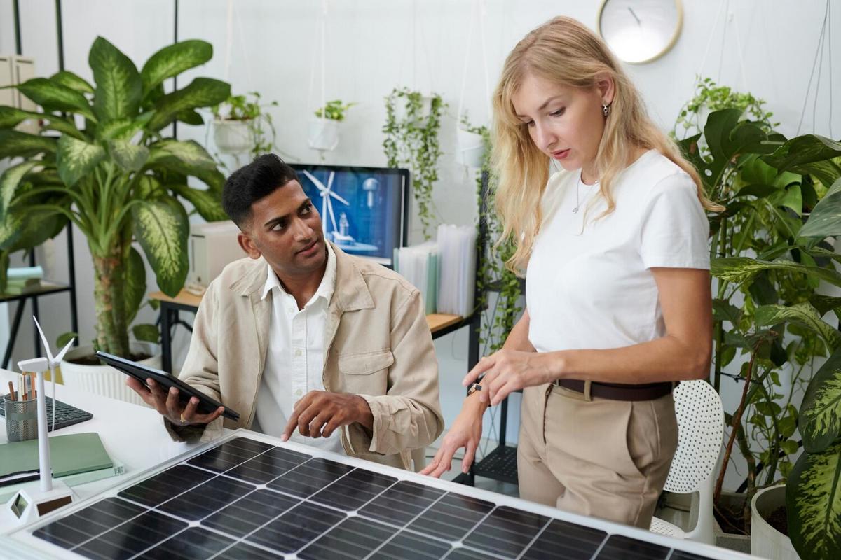 Revolutionizing Renewable Energy with Smart Tech