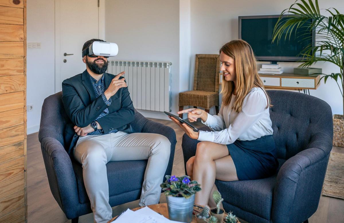 Smart Homes: Integrating AI to Enhance Domestic Living